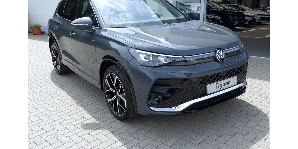 VW Tiguan 19.850 km 42.950 &euro; Dippoldiswalde 01744
