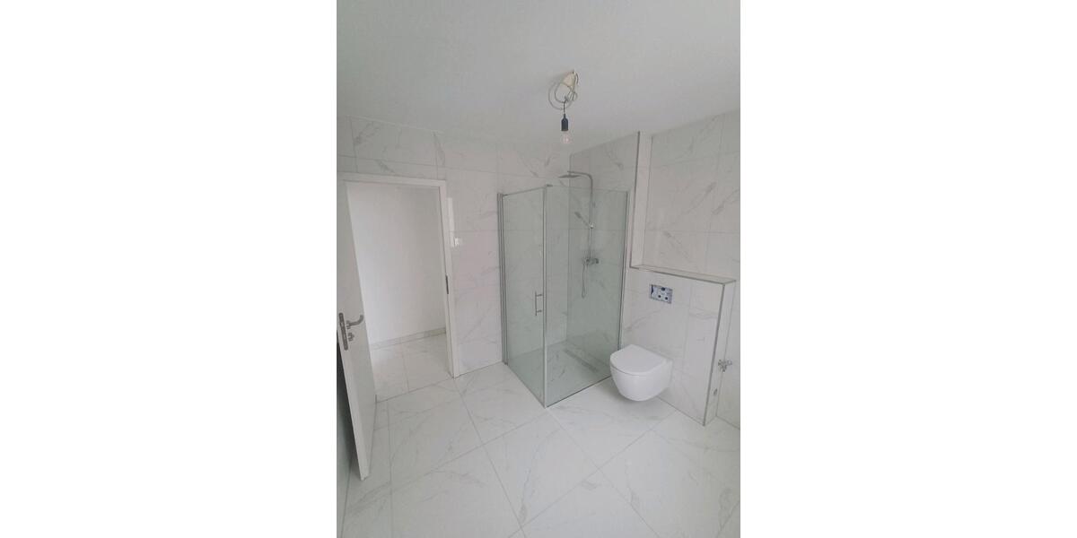 Etagenwohnung Nauheim - 6 Zimmer, 150 m&sup2;, 2.000&euro; | Angebot:24756690