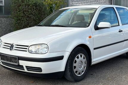 VW Golf 196.571 km 2.450 € Waiblingen 71334