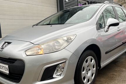Peugeot 308 111.000 km 4.500 &euro; Herten 45699