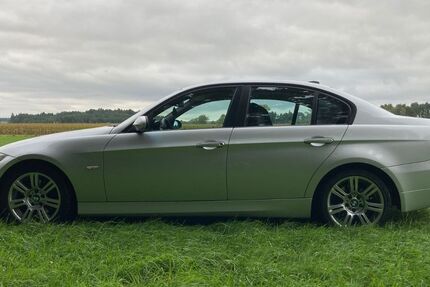 BMW 320 255.710 km 4.500 € Inchenhofen 86570