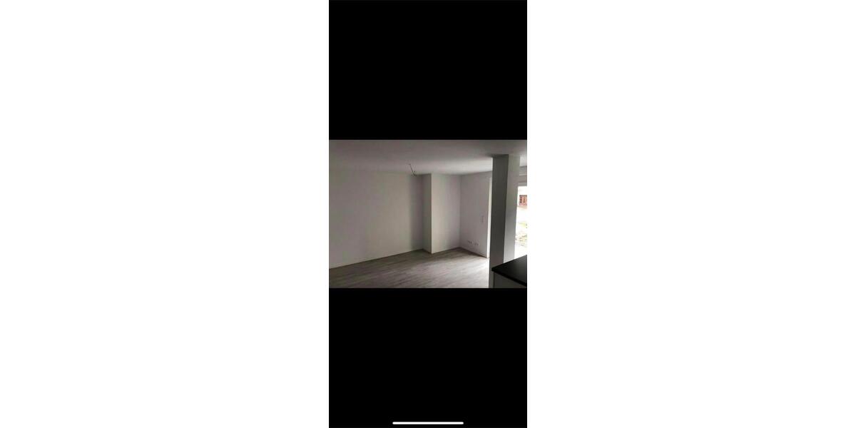 Erdgeschoßwohnung Stuttgart Luginsland - 3 Zimmer, 57 m&sup2;, 1.050&euro; | Angebot:24976125