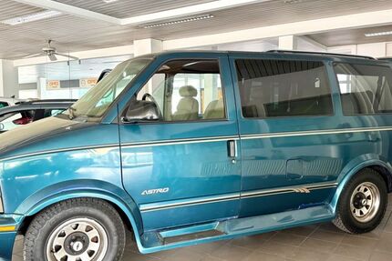 Chevrolet Astro 170.000 km 5.999 &euro; Mainz-Kastel 55252