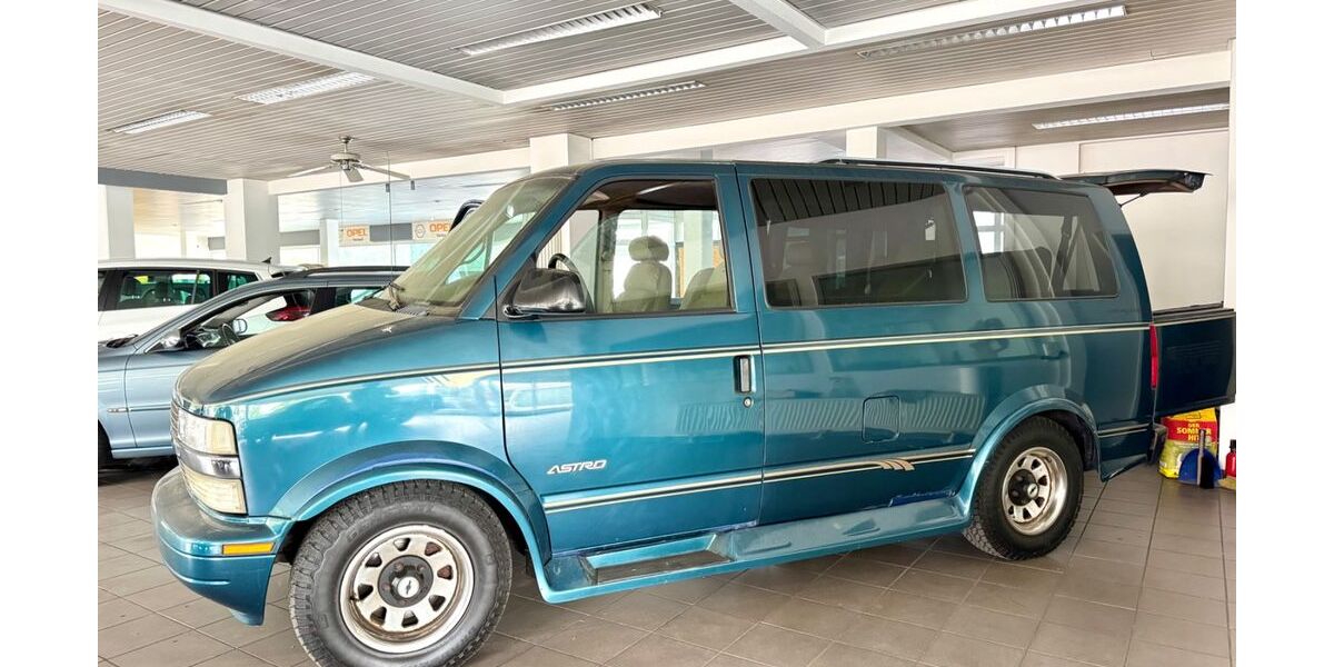 Chevrolet Astro 170.000 km 5.999 &euro; Mainz-Kastel 55252