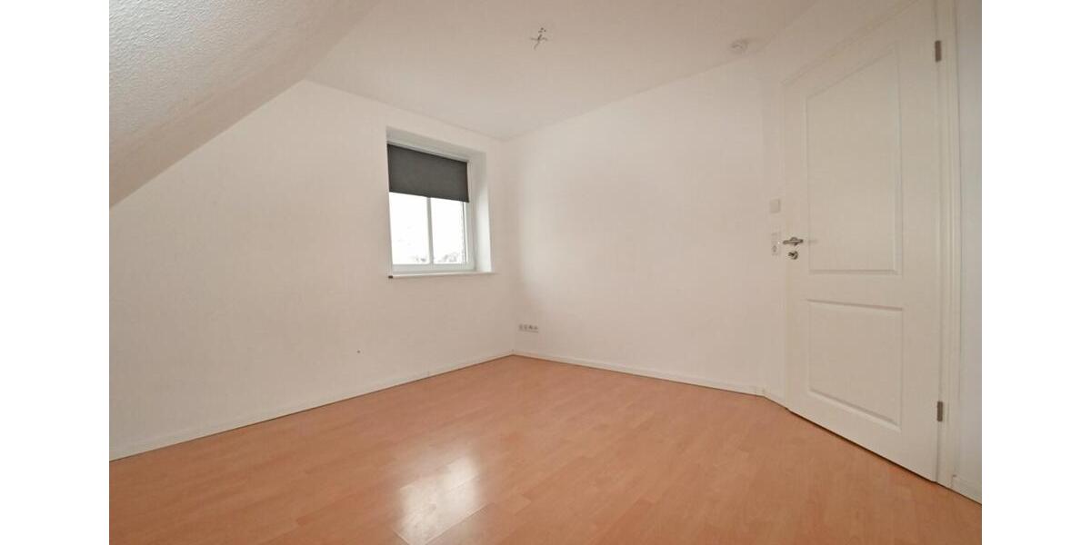 Doppelhaushälfte Niebüll - 4 Zimmer, 97 m&sup2;, 1.250&euro; | Angebot:25419085