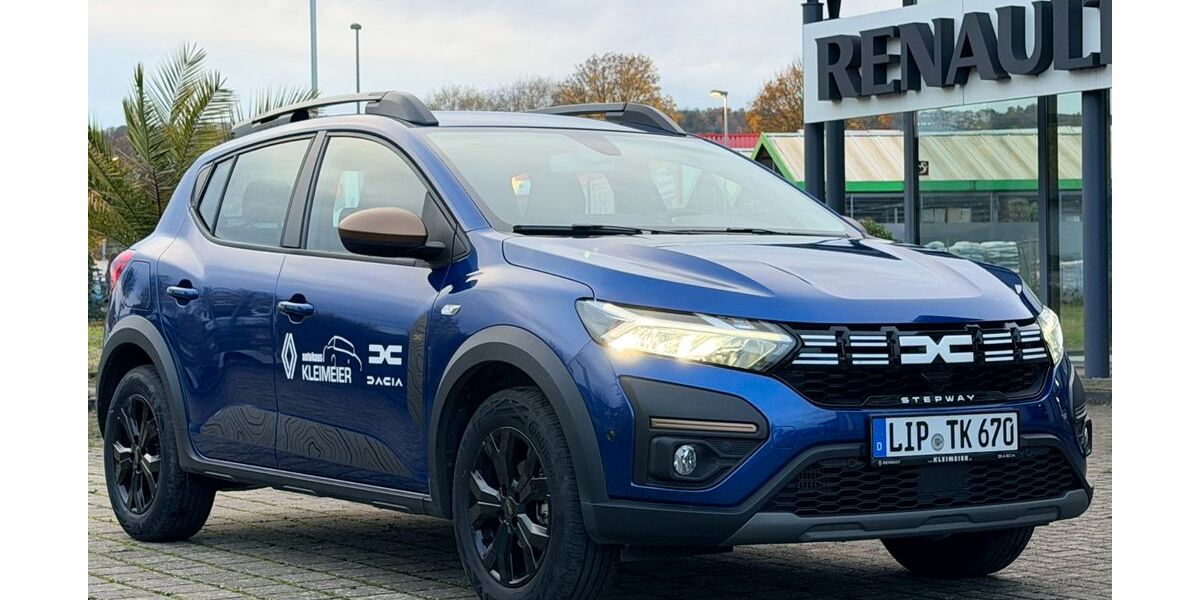 Dacia Sandero 11.000 km 17.900 &euro; Lügde 32676