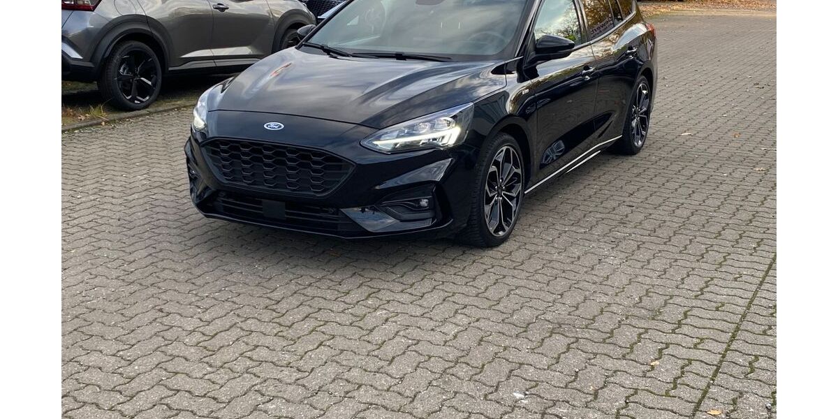 Ford Focus 129.000 km 12.990 &euro; Seevetal 21218