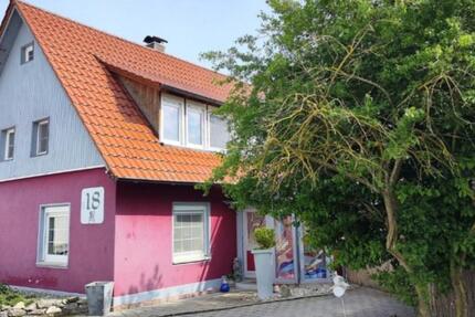 Einfamilienhaus zu Vermieten 4 zimmer