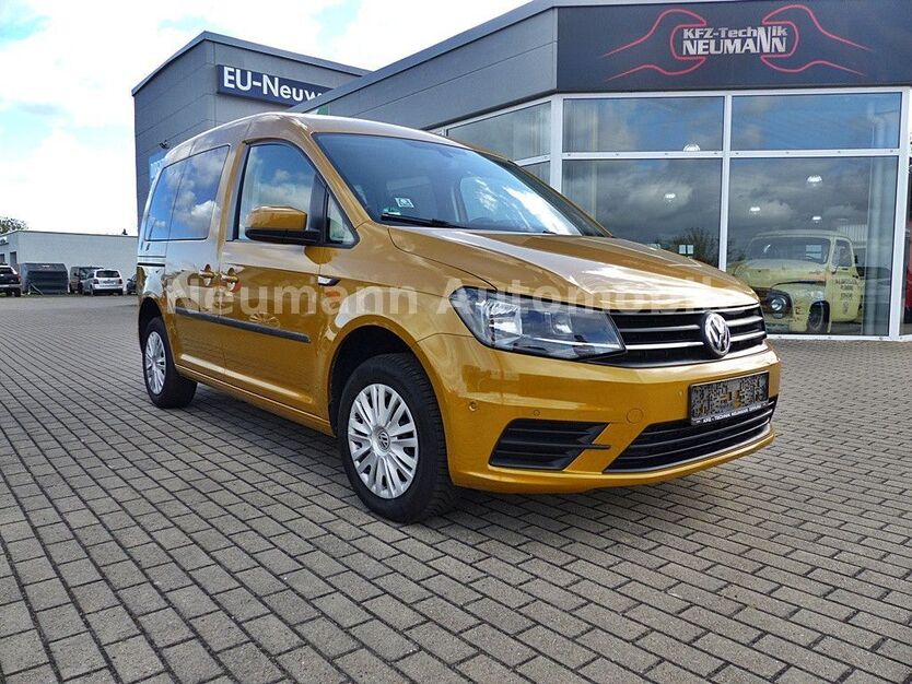 VW Caddy 155.368 km 14.490 € Oppurg 07381