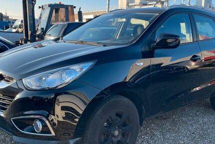Hyundai ix35 109.000 km 7.900 &euro; Nürnberg 90427