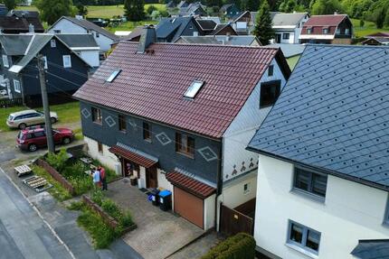 Haus Neuhaus am Rennweg - 6 Zimmer, 145 m&sup2;, 82.000&euro; | Angebot:24786328