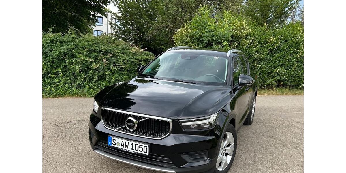 Volvo XC40 129.952 km 18.999 &euro; Stuttgart 70597