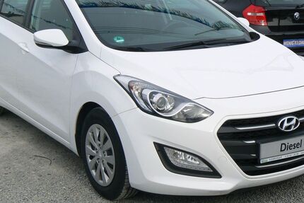 Hyundai i30 171.000 km 7.590 &euro; Schweinfurt 97424