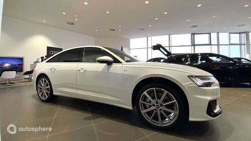 Audi A6 50 TFSI e 299ch S line quattro S tronic 7 10.500 km 60.999 &euro; Champniers 16430