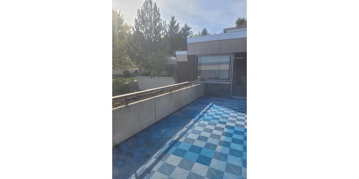 Exklusive 5,5-Zimmer-Terrassenwohnung in Weinsberg 5 zimmer