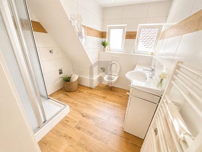 MODERN, SANIERT UND SOFORT VERFÜGBAR - Etagenwohnung Gersthofen | Angebot:27016578