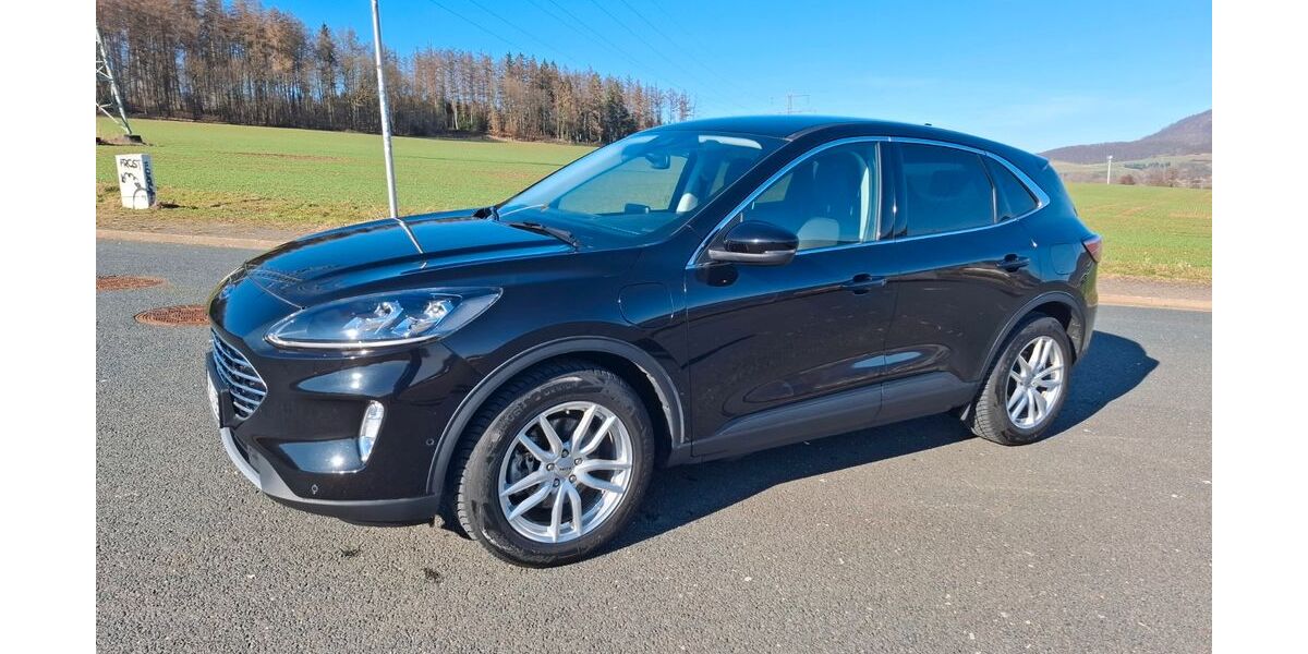 Ford Kuga 59.000 km 21.900 &euro; Alfeld 31061