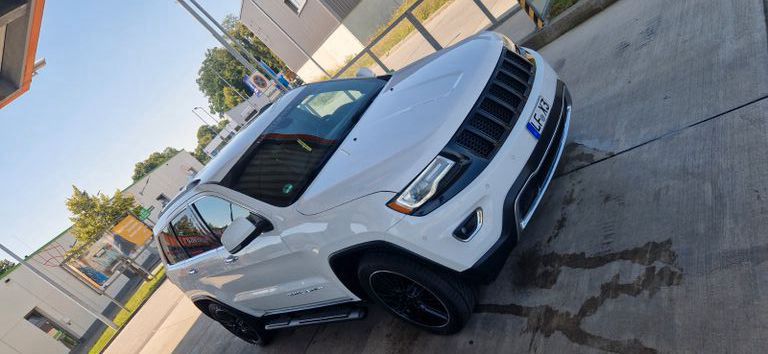 Jeep Grand Cherokee 152.400 km 21.000 € Ainring 83404