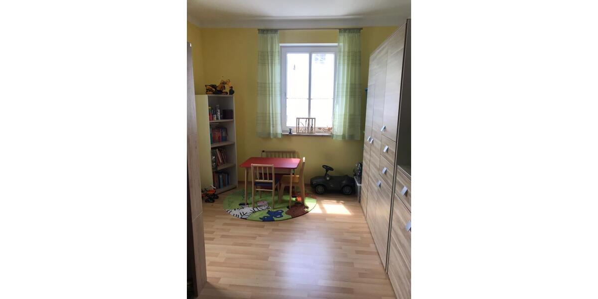 Terrassenwohnung Ergoldsbach Langenhettenbach - 4 Zimmer, 116 m&sup2;, 1.020&euro; | Angebot:26398513