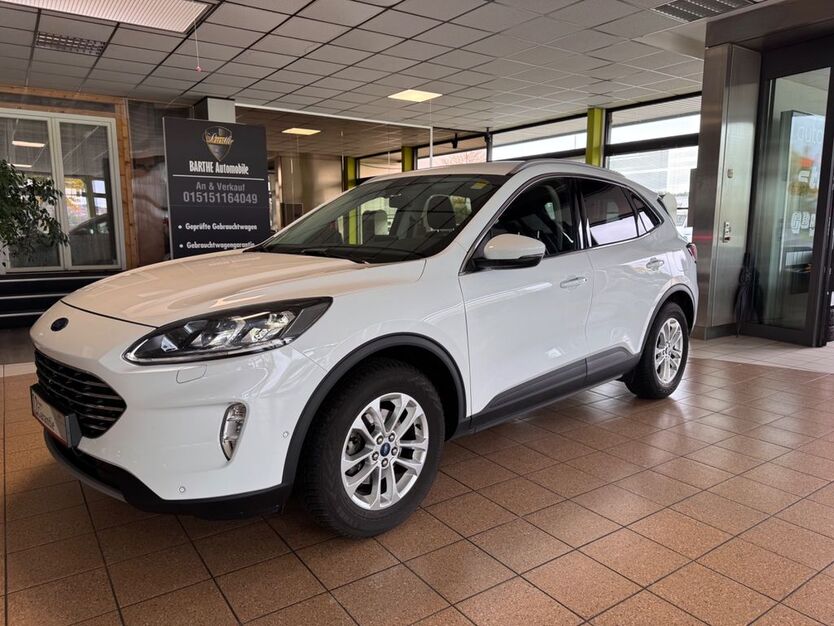 Ford Kuga 43.000 km 19.700 € Schwandorf 92421