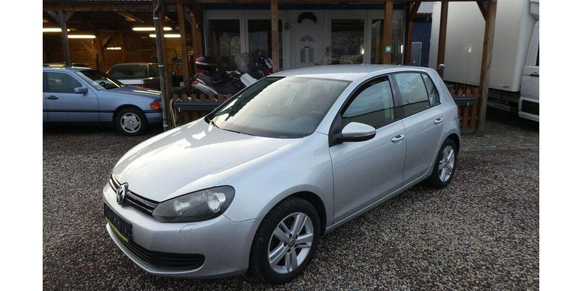 VW Golf 142.842 km 4.990 &euro; Dresden 01219