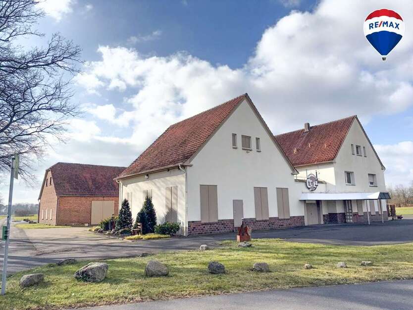 Haus zum Kaufen in Versmold 699.000 € 224 m² 5 zimmer
