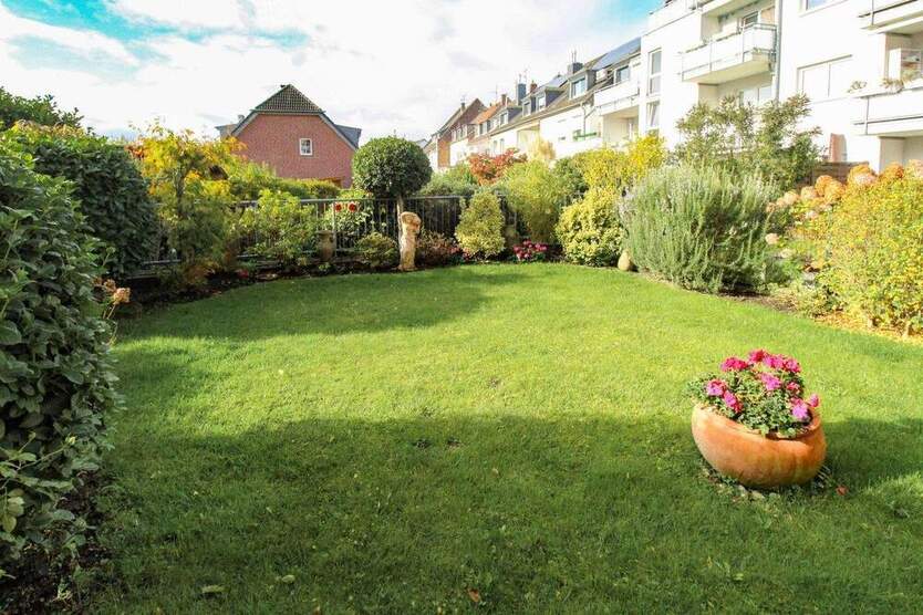 Einzigartige Gartenwohnung in Volmerswerth - nur wenige Schritte zum Rhein 2 zimmer