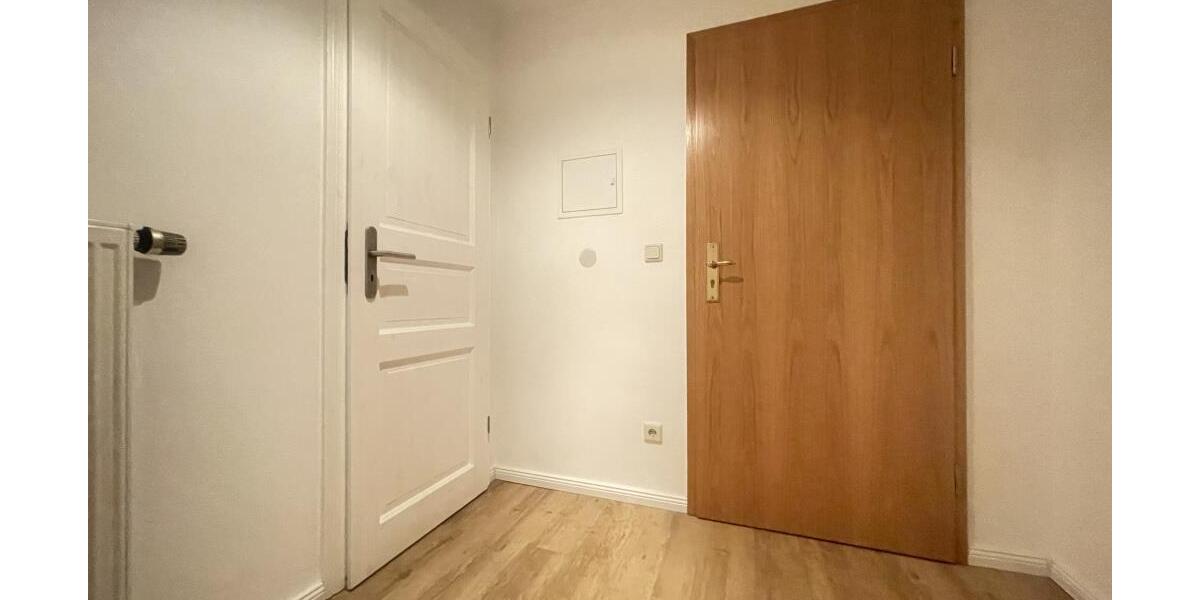 2 Wohnungen, ein Preis, auf einer Etage. - Dachgeschoßwohnung Gera Ostviertel | Angebot:26744951