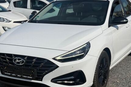 Hyundai i30 80.400 km 14.290 &euro; Düren 52349