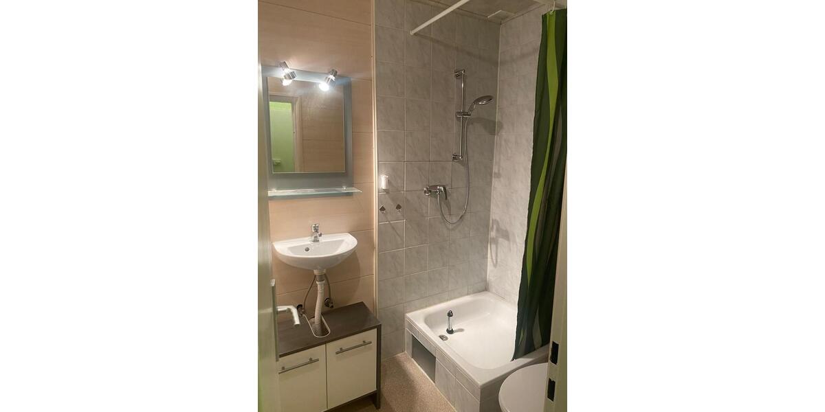 Erdgeschoßwohnung Bremen Neustadt - 1 Zimmer, 34 m&sup2;, 685&euro; | Angebot:26612830