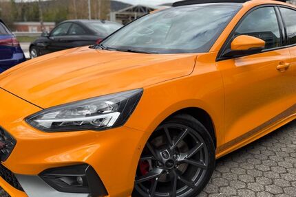 Ford Focus 59.000 km 23.990 &euro; Konz 54329