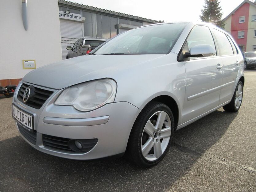 VW Polo 120.000 km 4.999 € Tauberbischofsheim 97941