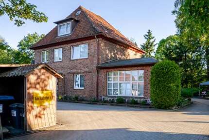 Haus Bergen - 12 Zimmer, 303 m&sup2;, 325.000&euro; | Angebot:26819366