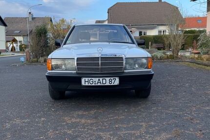 Mercedes 190