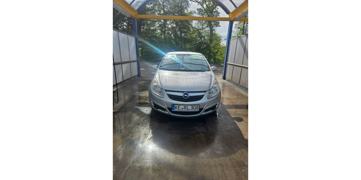Opel Corsa 115.360 km 3.400 &euro; kempten 87437