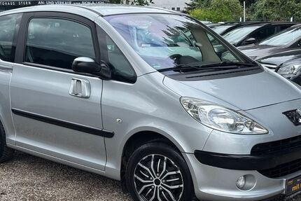Peugeot 1007 67.000 km 4.490 &euro; Berlin 13127