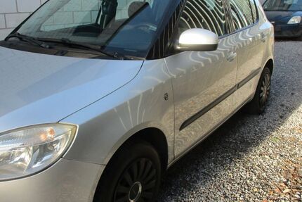 Skoda Fabia 172.887 km 1.490 € Paderborn 33106
