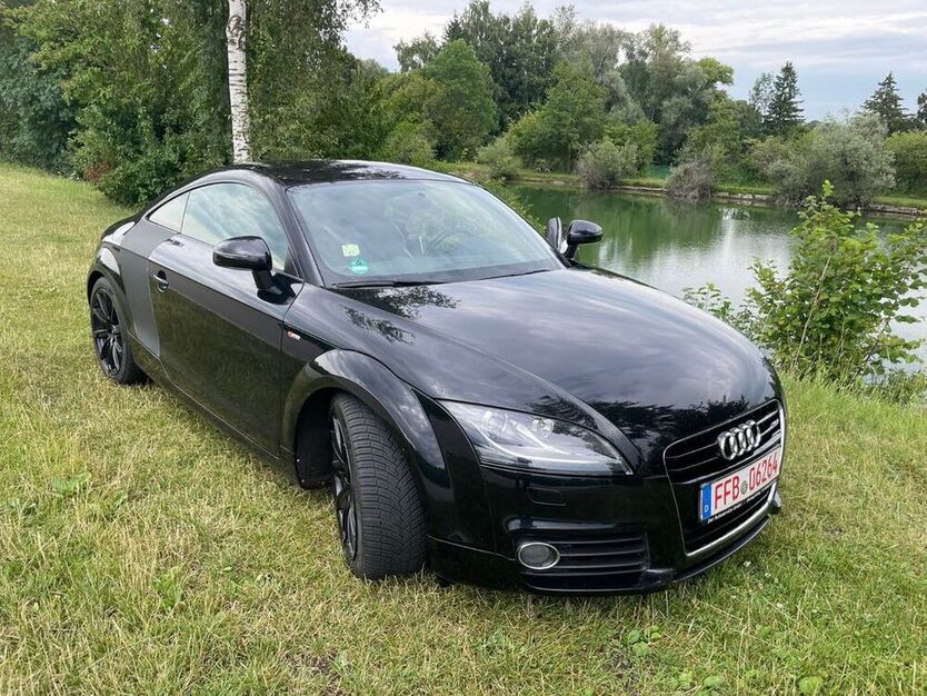 TT