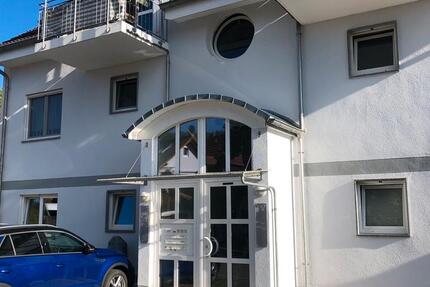 Wohnung Ebringen - 2 Zimmer, 74 m&sup2;, 1.340&euro; | Angebot:25512975