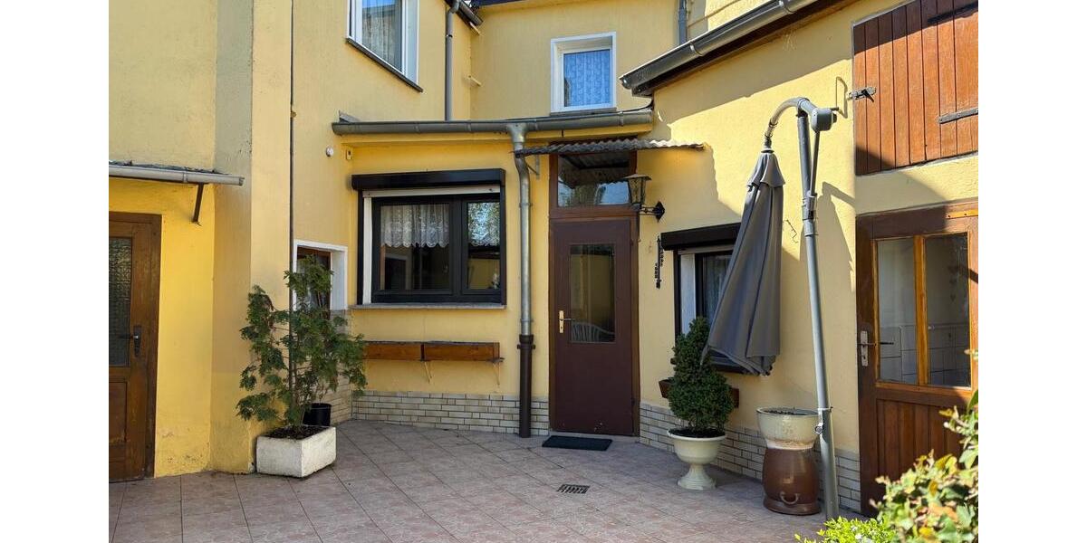 Reihenhaus Bernburg (Saale) - 4 Zimmer, 90 m&sup2;, 125.000&euro; | Angebot:26636887