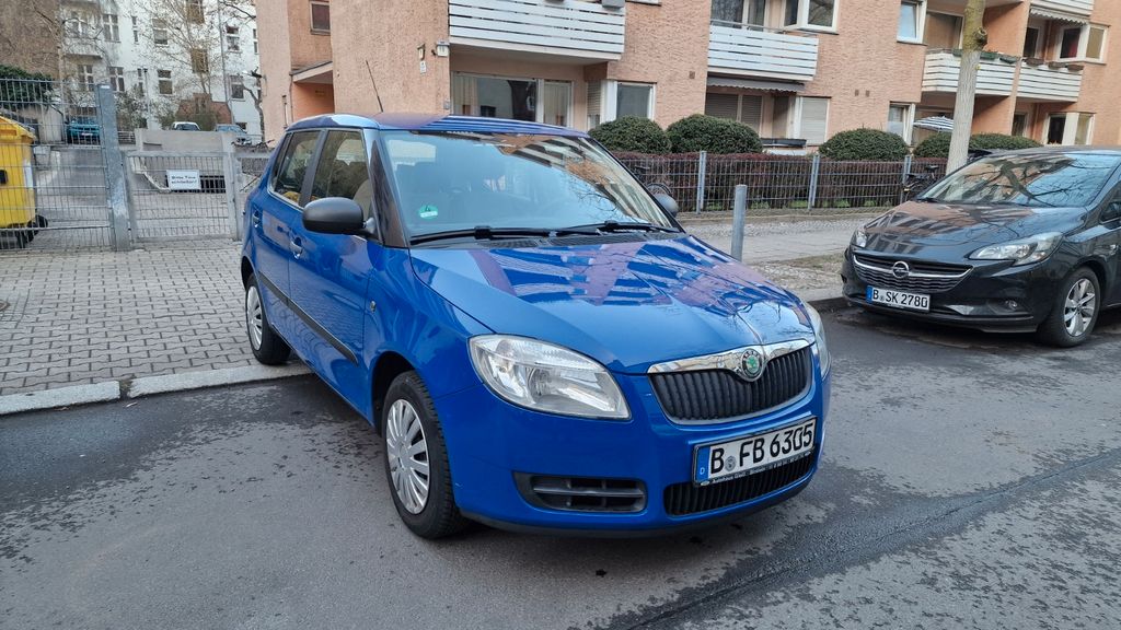 Skoda Fabia 132.000 km 2.250 &euro; Berlin 12057