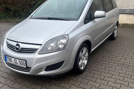 Opel Zafira 225.000 km 2.600 &euro; Hanau 63454