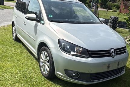 VW Touran 180.000 km 4.400 &euro; Südbrookmerland 26624
