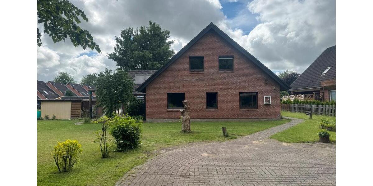 Einfamilienhaus Leck - 8 Zimmer, 200 m&sup2;, 350.000&euro; | Angebot:26816397