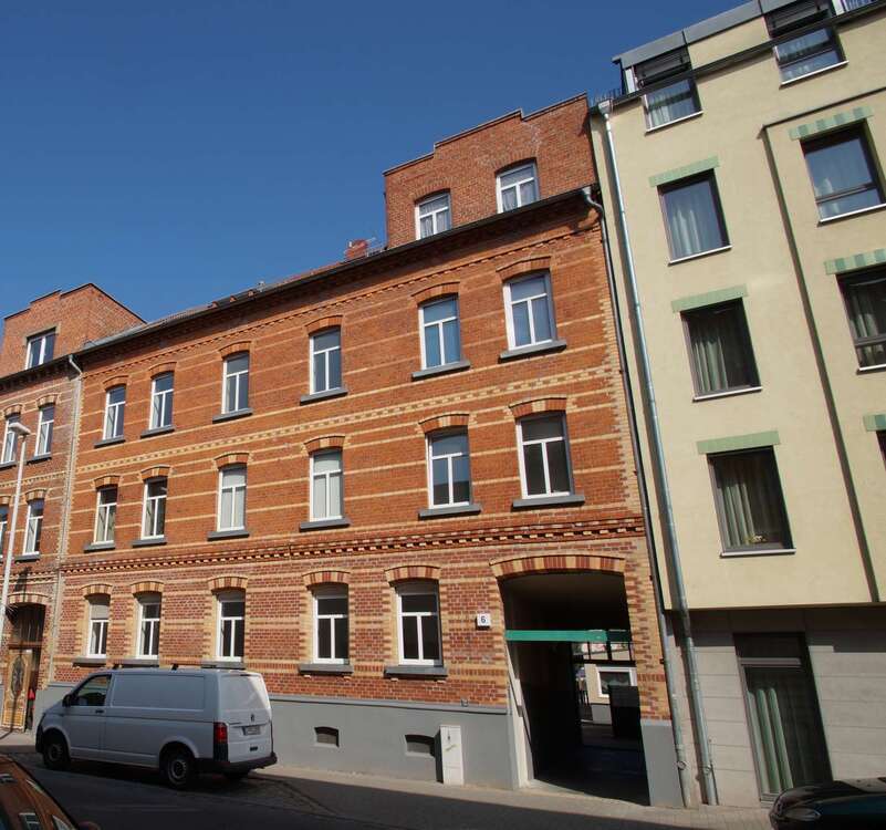 5-Zimmer-Wohnung mit Laminat, Wanne+Dusche 5 zimmer