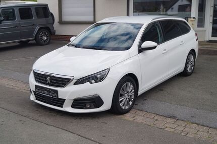 Peugeot 308 83.000 km 13.490 &euro; Gütersloh 33332