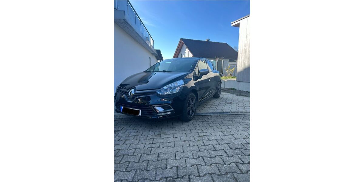 Renault Clio 83.140 km 10.790 &euro; Bad dürrheim 78073