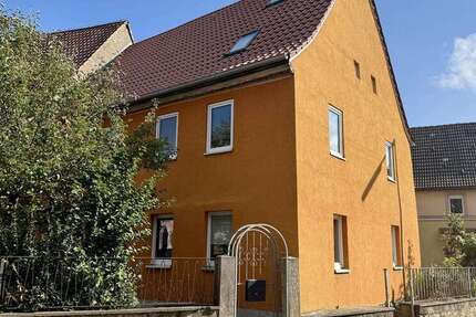 Haus zum Kaufen in Giebelstadt 590.000 € 170 m² 7 zimmer