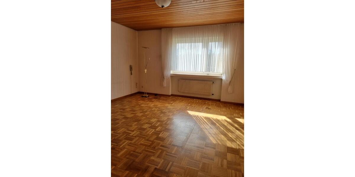 Einfamilienhaus Nalbach - 9 Zimmer, 219 m&sup2;, 469.000&euro; | Angebot:27117729