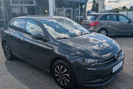 VW Polo 62.374 km 15.400 € Rietberg 33397